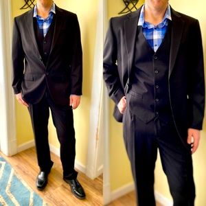 Men’s 3 Piece Dockers Suit